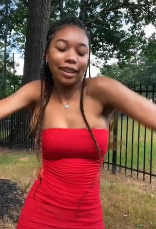 3. Sexy Kyla Drew Simmons in Red Dress and Bouncing Tits