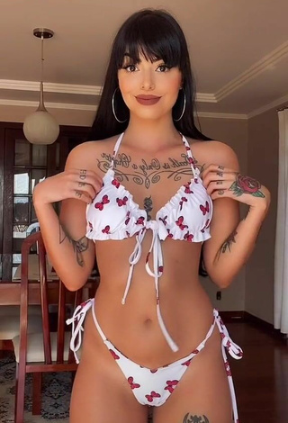 1. Sexy maay_mind in Bikini