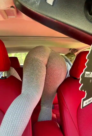 4. Hottest Makayla Weaver Shows Butt in a Car