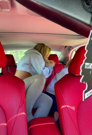 3. Amazing Makayla Weaver Shows Butt in a Car