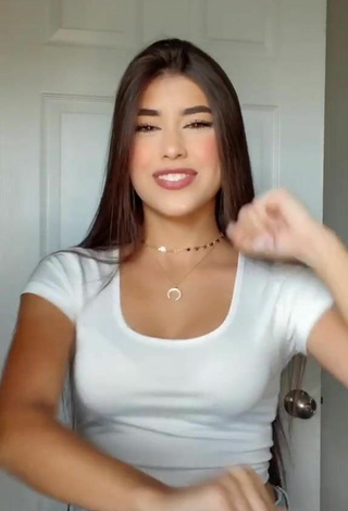6. Alluring María Paulina in Erotic White Crop Top and Bouncing Boobs