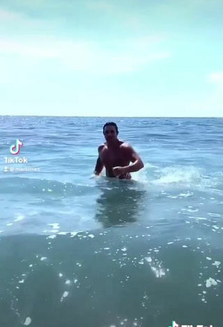 5. Beautiful Mar Tarres Shows Cleavage in Sexy Bikini at the Beach