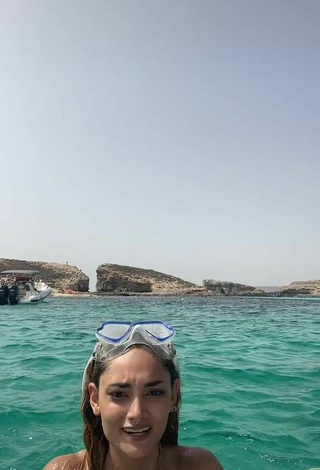 4. Sexy Mariana Aresta in Black Bikini in the Sea