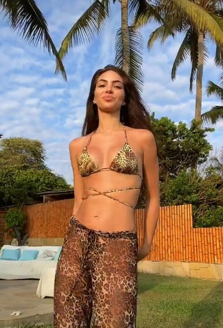 6. Sexy Natalie Vértiz Shows Cleavage in Leopard Bikini Top