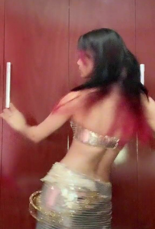 6. Sexy Ni.nique in Golden Crop Top while doing Belly Dance