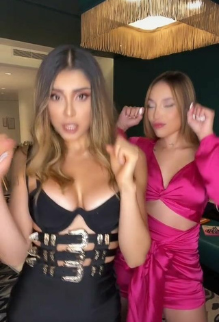 Sexy Paula Galindo Shows Cleavage in Dress