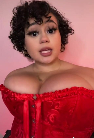 5. Hot Phaith Montoya Shows Cleavage in Red Corset and Bouncing Breasts