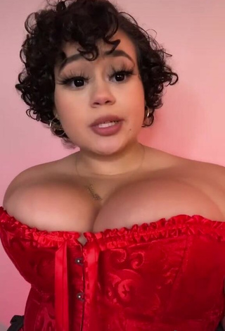 6. Hot Phaith Montoya Shows Cleavage in Red Corset and Bouncing Breasts