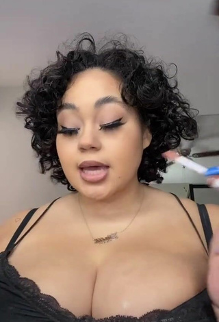 Sexy Phaith Montoya Shows Cleavage in Black Top and Bouncing Boobs