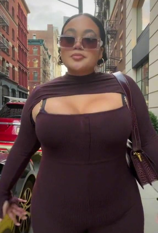 3. Sexy Phaith Montoya Shows Cleavage in Dress and Bouncing Breasts