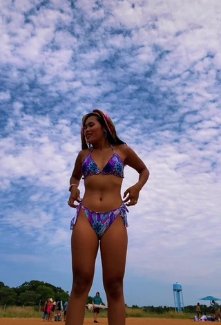 2. Seductive Virgie Ann Casteel in Bikini at the Beach