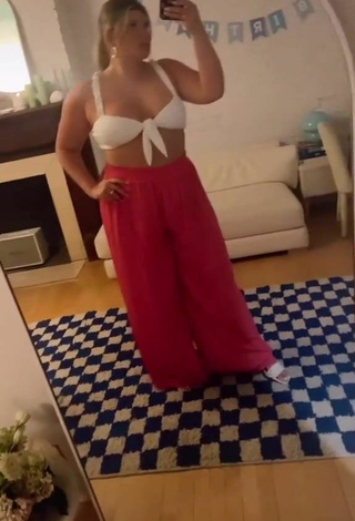 3. Sexy Remi Jo in White Crop Top without Brassiere