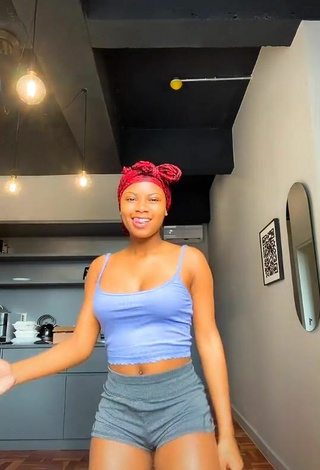 2. Sexy Sphokuhle.n Shows Cleavage in Blue Crop Top and Bouncing Boobs