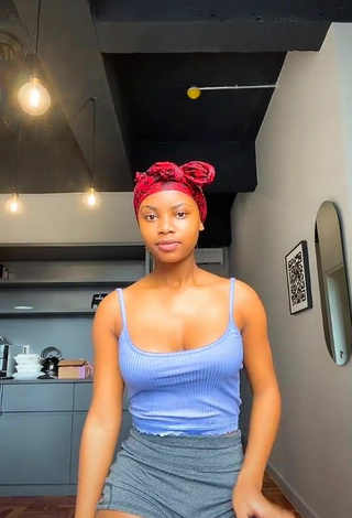 5. Sexy Sphokuhle.n Shows Cleavage in Blue Crop Top and Bouncing Boobs