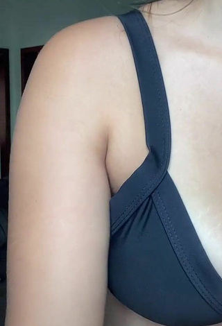 1. Hot Tamiria Rodrigues Shows Cleavage in Black Bikini Top and Bouncing Tits