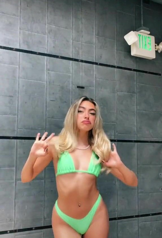 4. Sexy Valeria Arguelles in Green Bikini
