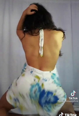 6. Magnificent Violetta Ortiz Shows Butt while Twerking