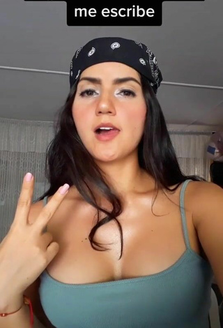 3. Sexy Violetta Ortiz Shows Cleavage in Olive Top
