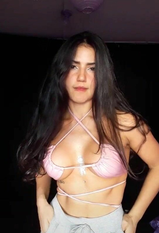 2. Hot Violetta Ortiz Shows Cleavage in Pink Bikini Top