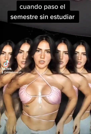 3. Sexy Violetta Ortiz Shows Cleavage in Pink Bikini Top
