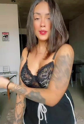 4. Sexy Vitoria Marcilio in Bodysuit