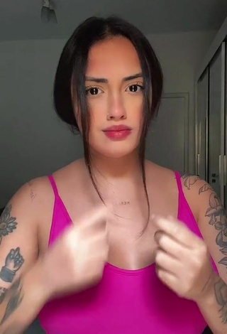 4. Sexy Vitoria Marcilio Shows Nipples