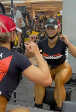 4. Gorgeous Vivi Winkler Shows Big Butt in the Sports Club