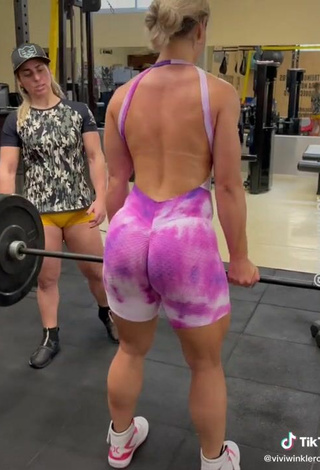2. Erotic Vivi Winkler Shows Big Butt in the Sports Club