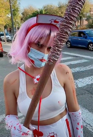 Sexy Paola Shows Cosplay in a Street