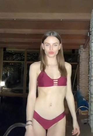 Beautiful Zava_ly in Sexy Red Bikini