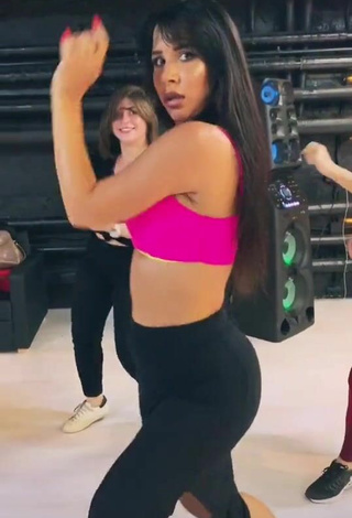 Seductive MIRAVI Shows Butt while doing Dance