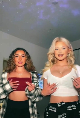 6. Cute Alabama Barker Shows Cleavage in White Crop Top