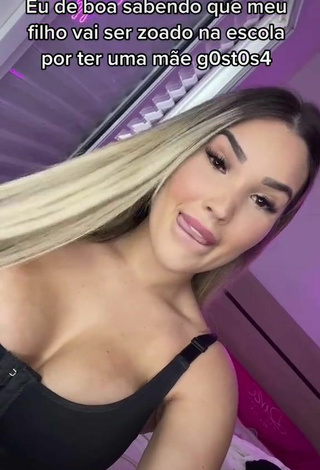 3. Sexy Alannis Proença Shows Cleavage in Black Corset