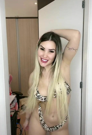 5. Hot Alannis Proença Shows Cleavage in Leopard Bikini