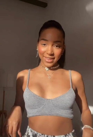 Sweetie Alisha Kone Shows Cleavage in Grey Crop Top and Bouncing Boobs