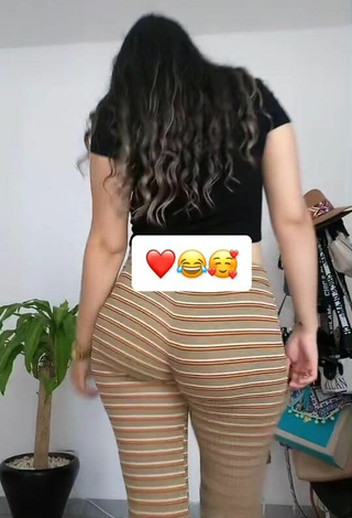 Sweet Andrea Magallanes Shows Butt