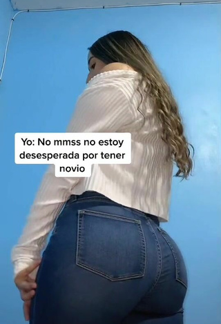 2. Sweetie Andrea Magallanes Shows Butt