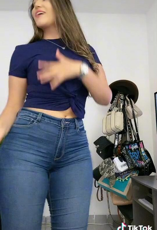 5. Sexy Andrea Magallanes Shows Butt