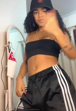 2. Beautiful Angel Oficial in Sexy Black Crop Top