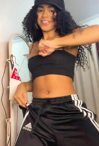 3. Beautiful Angel Oficial in Sexy Black Crop Top