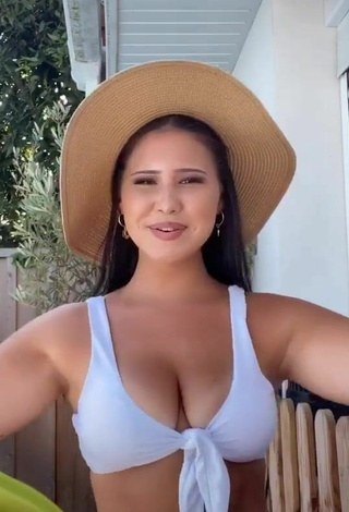 3. Sexy Anissa Shows Cleavage in White Crop Top
