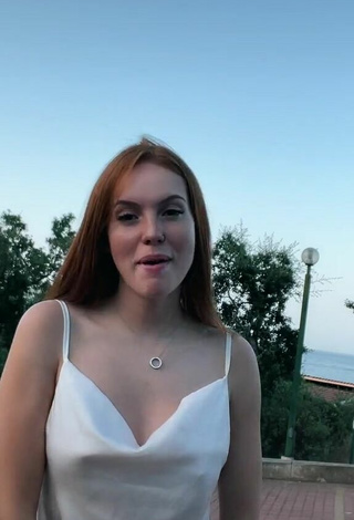 1. Sexy Anna Ciati Shows Cleavage in White Top