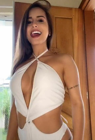 4. Sexy Bianca Jesuino Shows Cleavage in White Swimsuit