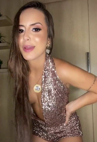 Erotic Bianca Jesuino Shows Butt No  Brassiere