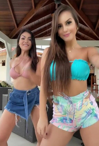 3. Hottie Bianca Jesuino in Turquoise Bikini Top