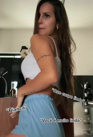 5. Beautiful Bianca Jesuino in Sexy Crop Top