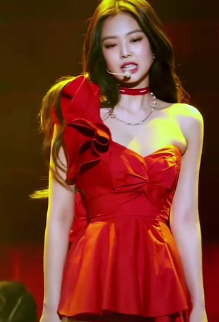 2. Sexy bp_lisaa in Red Dress