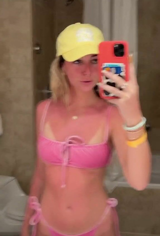 Hot Brianna LaPaglia in Pink Bikini