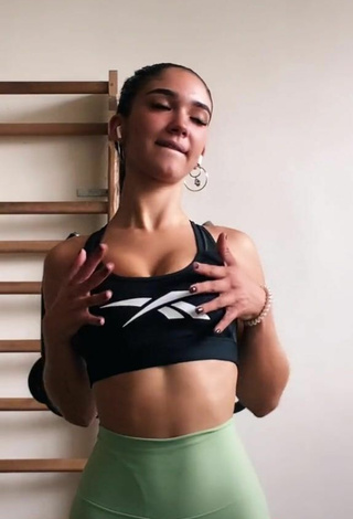 3. Cute By Hermoss Shows Cleavage in Sport Bra