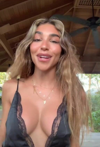 Sexy Chantel Jeffries Shows Nipples without  Brassiere